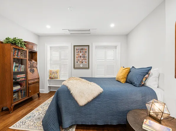 944 Bloomfield Street image 25 of 37