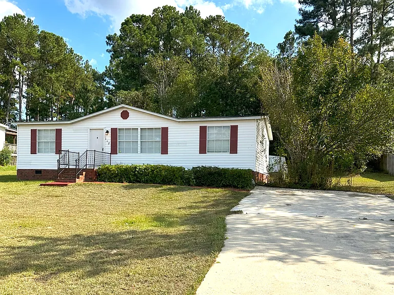112 Josie Ct — Photo 14