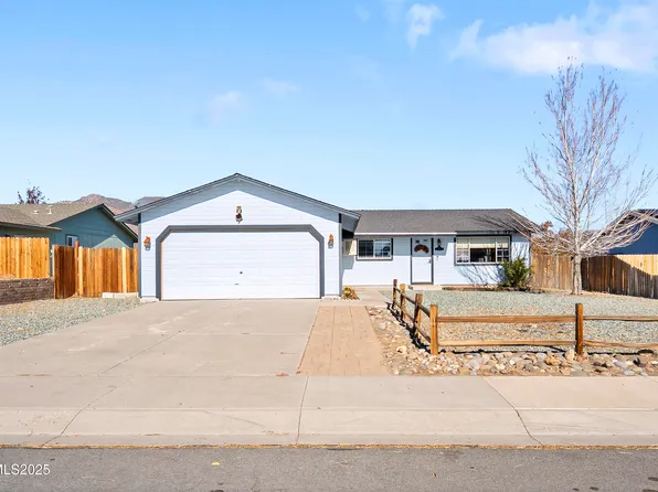 204 Gordon Ln, Dayton, NV 89403