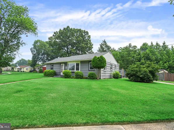 12 Bucknell Ave, Stratford, NJ 08084