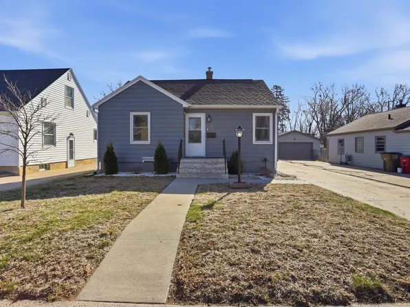 1216 S Hawthorne Ave, Sioux Falls, SD 57105