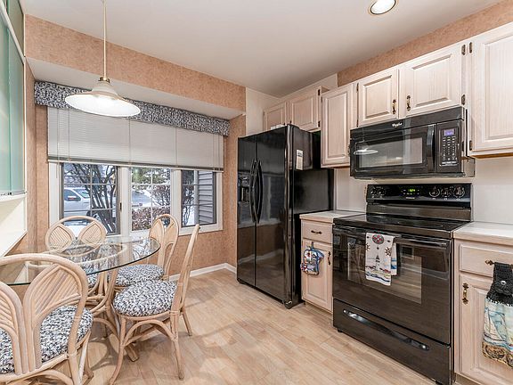5th image of 2720 Mulford Dr SE #58