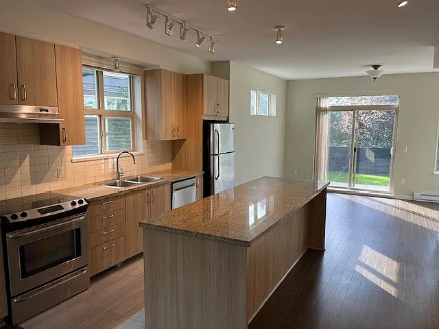 31125 Westridge Pl #38 — Photo 3