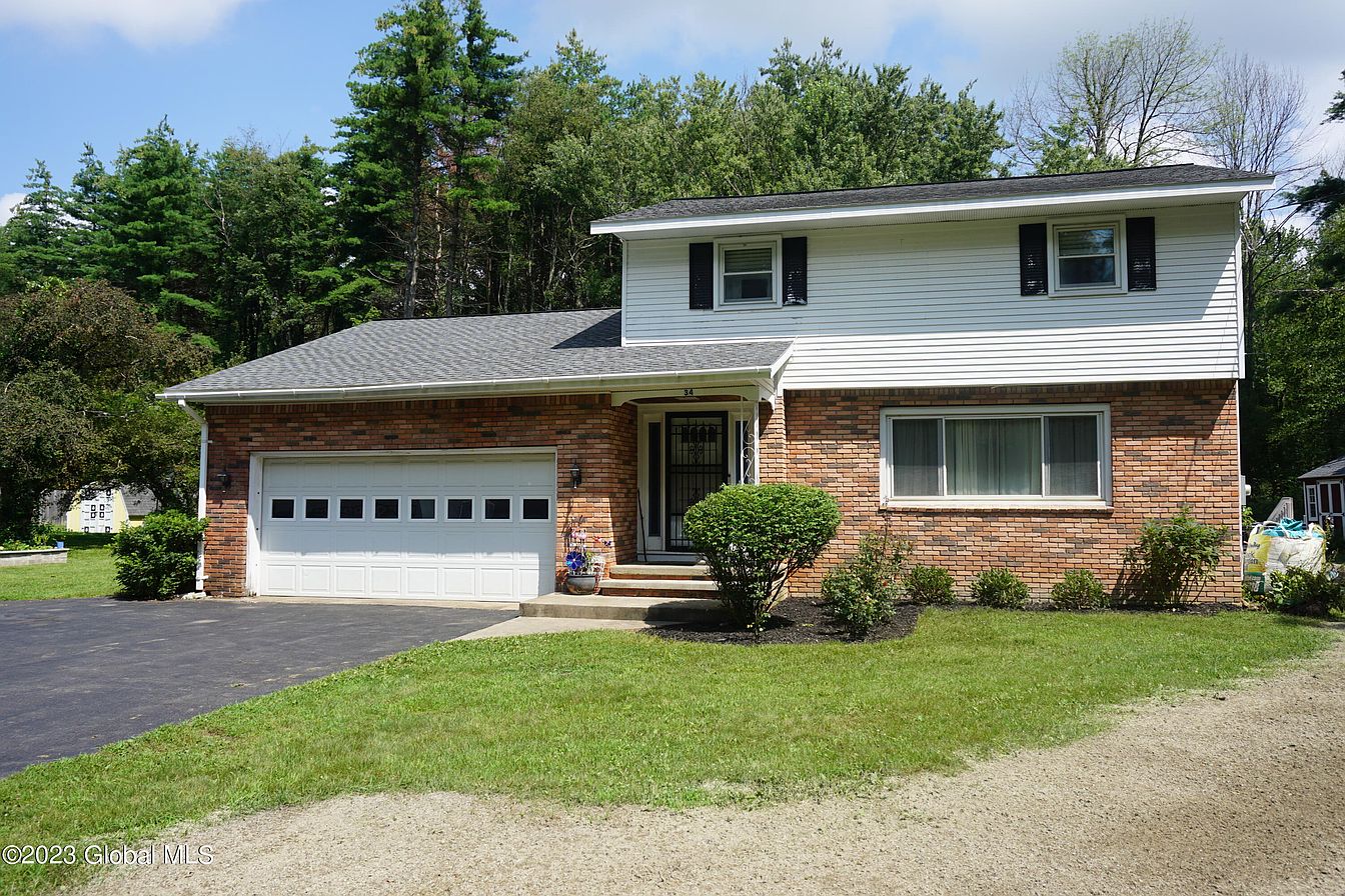 1st image of 34 Forest Road