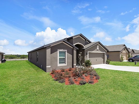 2nd image of 1631 Swan Lake Cir