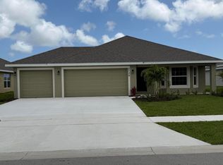 5736 Waterstone Blvd, Fort Pierce, FL 34951