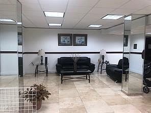5th image of 4174 Inverrary Dr APT 907