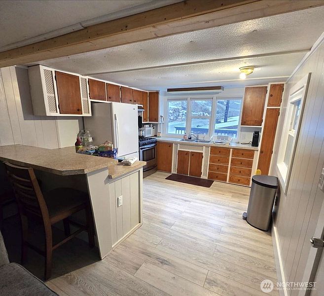 3rd image of 12245 S Lakeshore Road #44