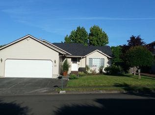 191 SW Mawrcrest Ave, Gresham, OR 97080