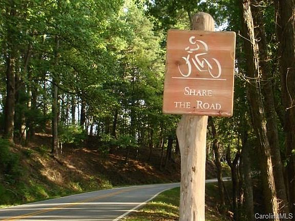 4th image of 11 Elk Mountain Scenic Hwy