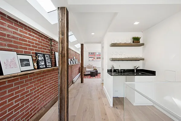 Rented by Nest Seekers International | media 21