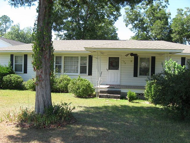 1st image of 196 Parker St