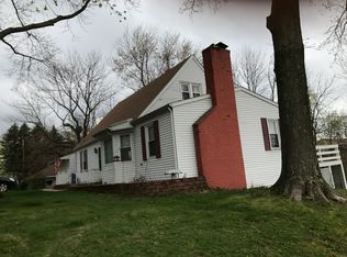 806 W Arlington Rd, Erie, PA 16509