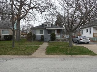 2743 Elkhart St, Lake Station, IN