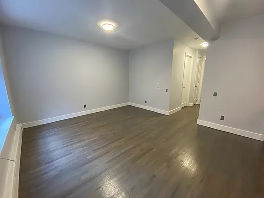 Rented by Swythe, Inc. | media 33