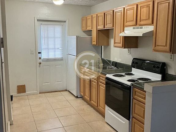 5th image of 9321 Chelsea Ave #2