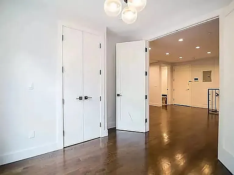 379 Sumpter St #1B — Photo 6