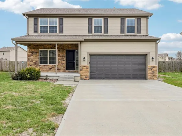 527 S Poplar St, Gardner, KS 66030