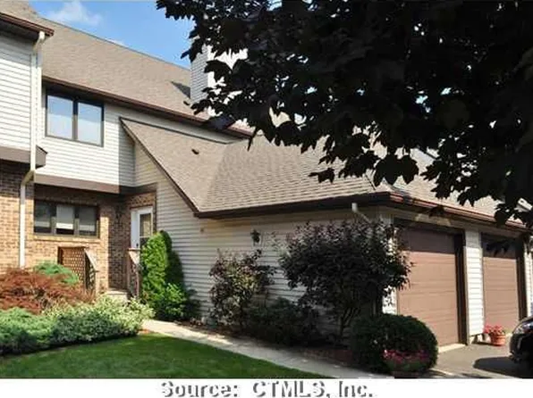 19 Steeplechase Dr, Newington, CT 06111