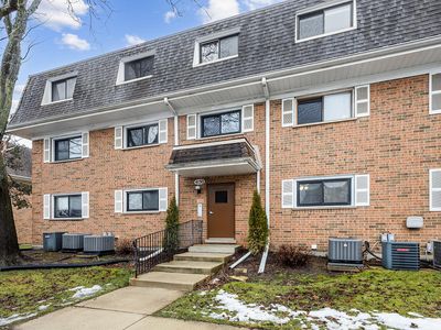 4130 Cove Ln UNIT A, Glenview, IL, 60025