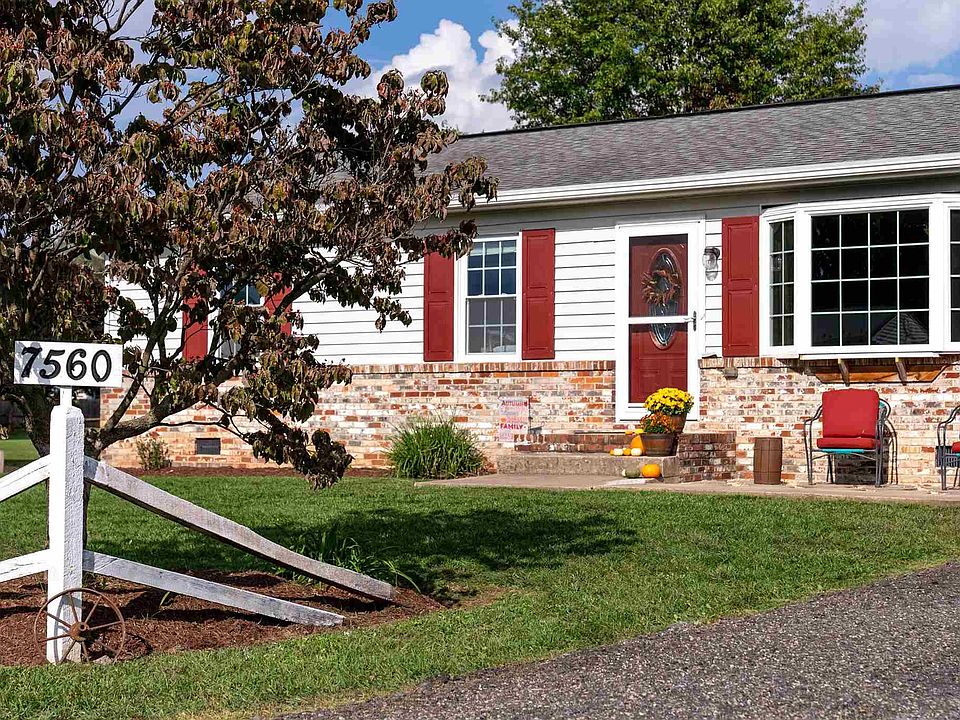 1st image of 7560 Dogwood Ct