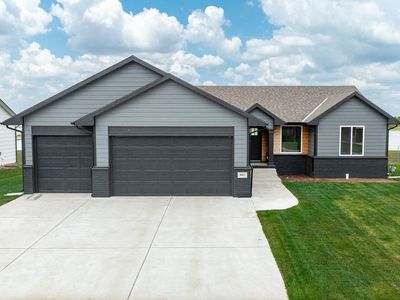 812 E Sunset Cir, Goddard, KS, 67052