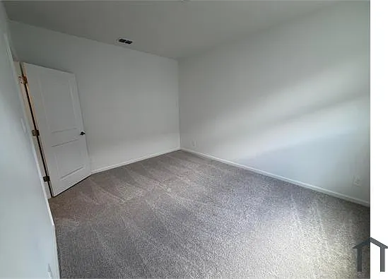 4371 Vibernum Ave #B — Photo 5