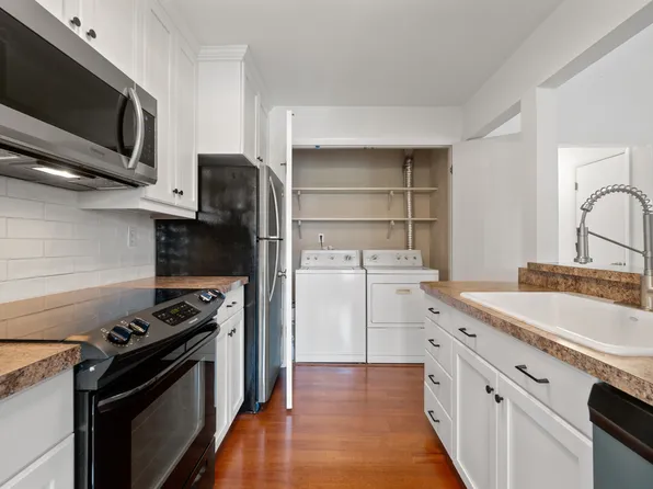 3134 Tidal Bay Ln, Virginia Beach, VA 23451