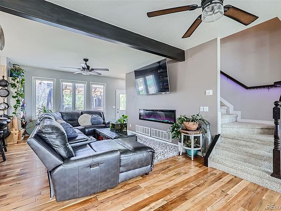 5th image of 75 Wuthering Heights Drive