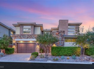 16 Garden Shadow Ln, Las Vegas, NV 89135