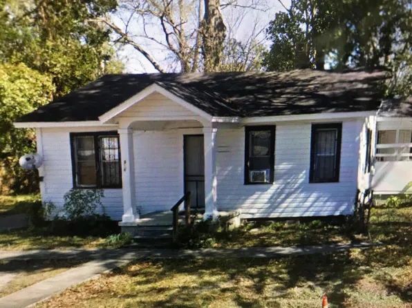 818 Carleton Ave, Mobile, AL 36617