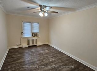 2773 Lake Shore Blvd W #4, Toronto, ON M8V1H4