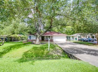 1655 Crestdale Dr, Houston, TX 77080