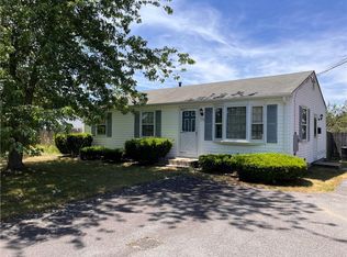 125 Monticello Rd, Pawtucket, RI 02861