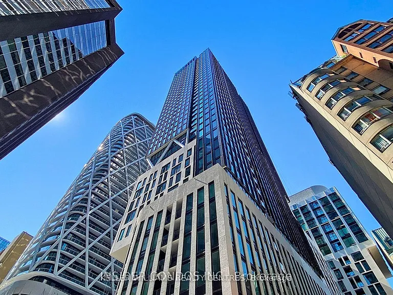238 Simcoe St #3209 — Photo 10