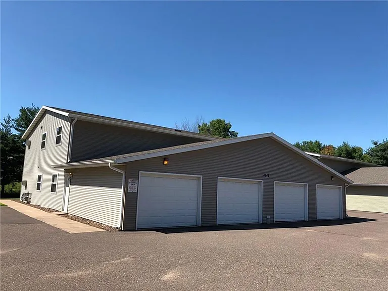 4943 Kappus Dr — Photo 1