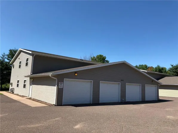 4943 Kappus Dr, Eau Claire, WI 54701