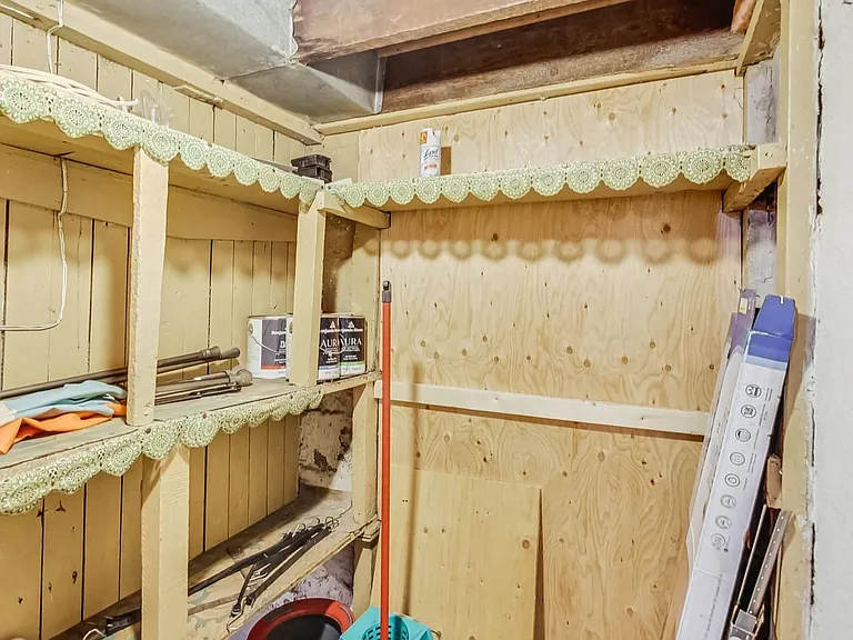 16 Huntley St — Photo 31