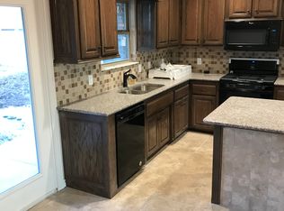 708 S Howard Ave, Moore, OK 73160