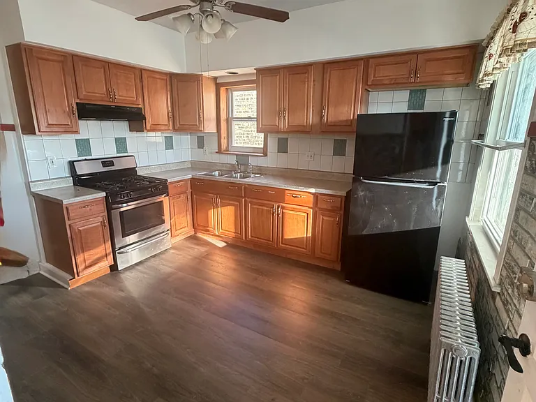 1406 N Luna Ave #2 — Photo 6