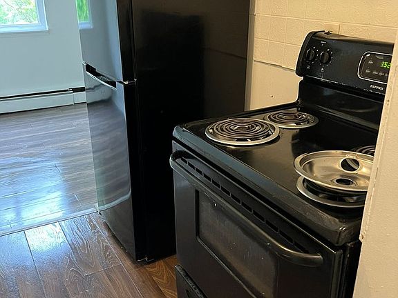 3rd image of 13945 Superior Rd #1G