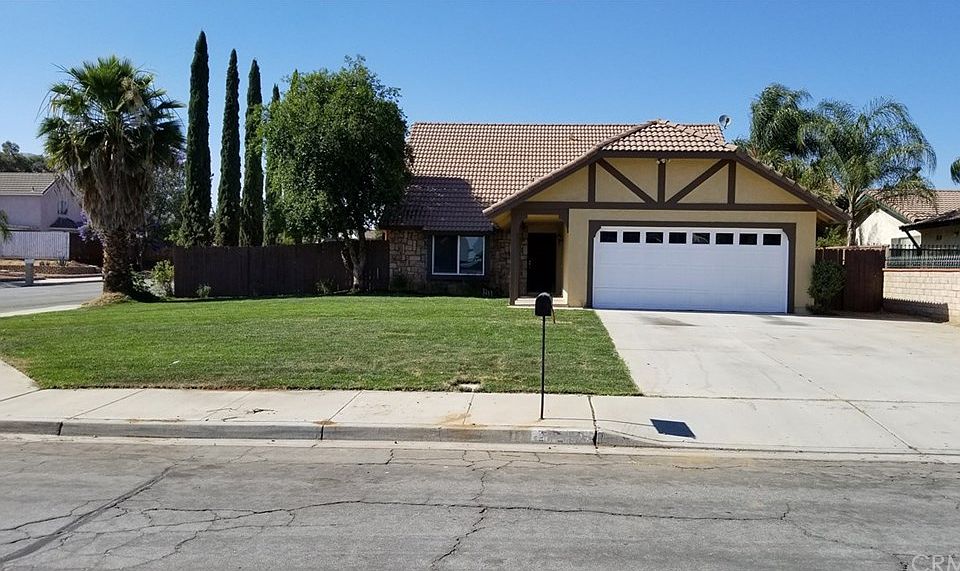 1st image of 23260 Merrygrove Cir