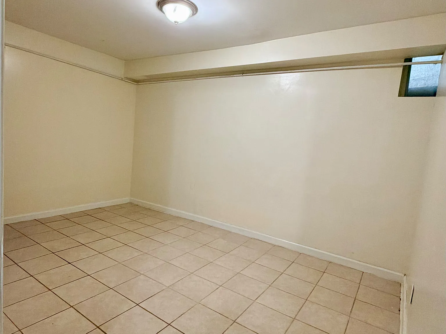 2 bed, 1500 sqft, $2,150 — Photo 3