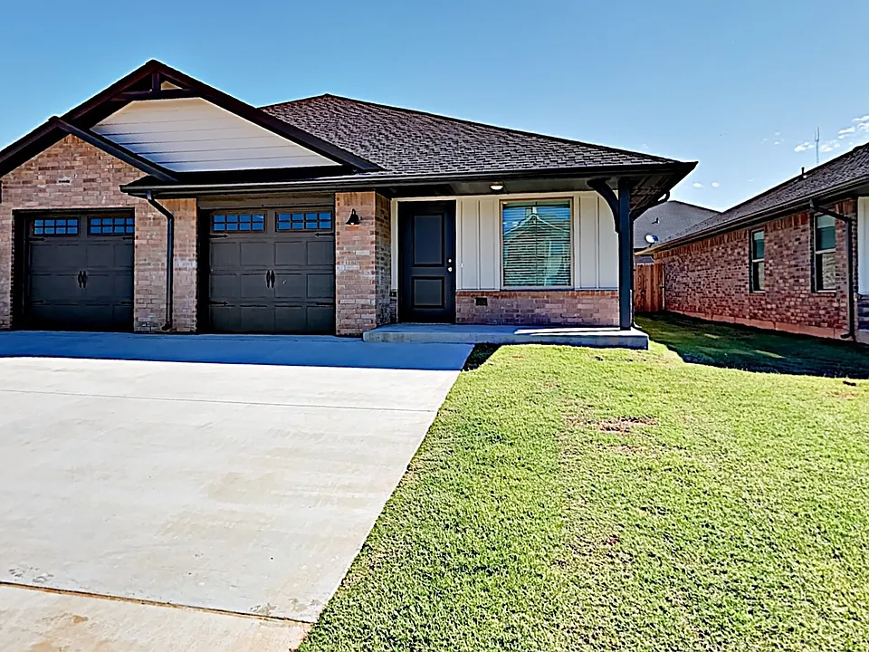 427 Summit Ridge Dr