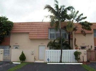 3731 SW 59th Ave, Davie, FL 33314