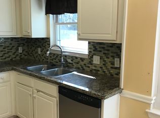 24 E Deerwood Rd, Savannah, GA 31410