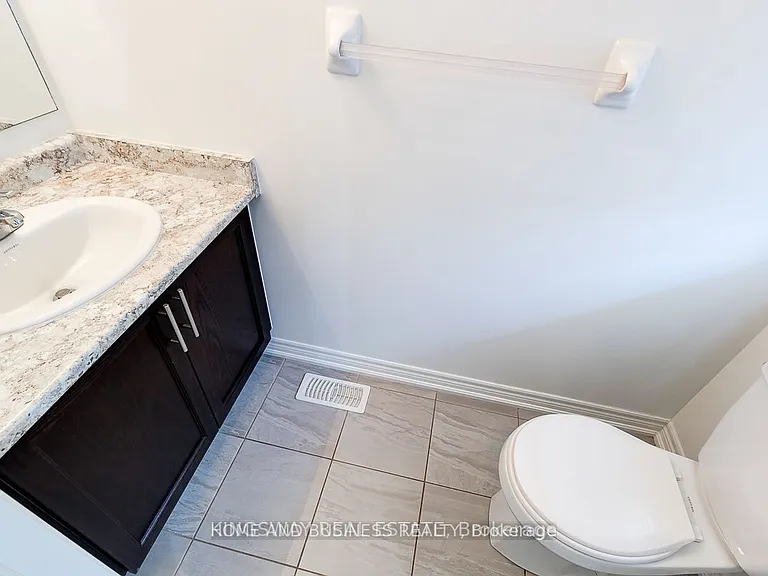 86 Bradbury Rd — Photo 16