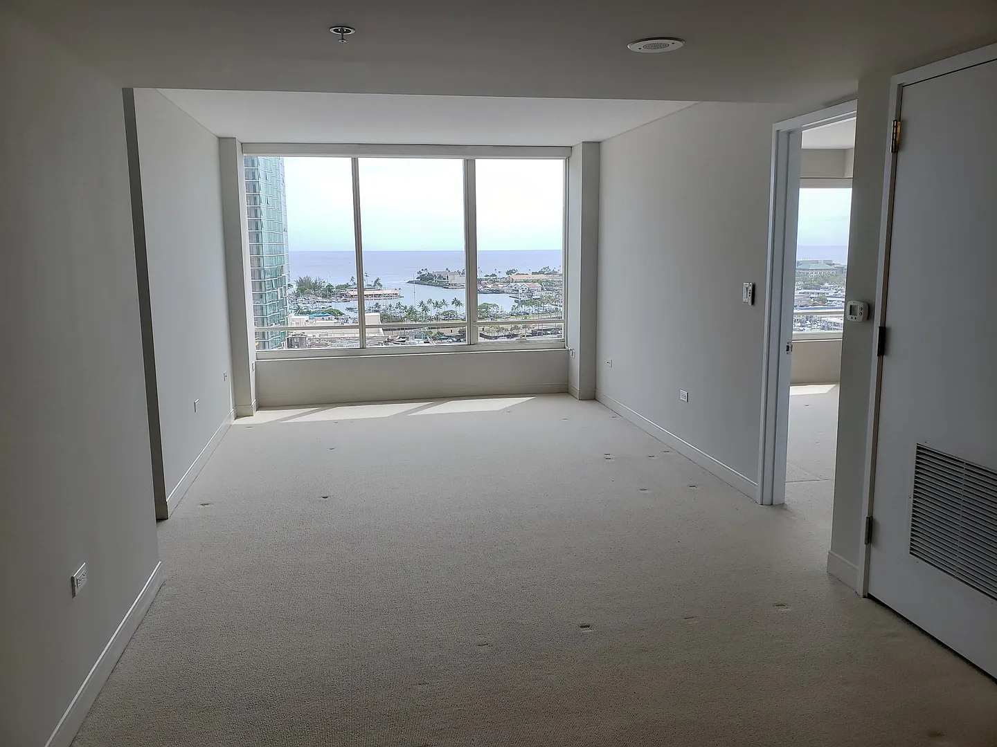 Pacifica Honolulu #2205 — Photo 2