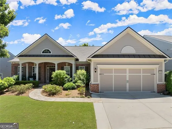 6941 Cherry Blossom Ln, Hoschton, GA 30548