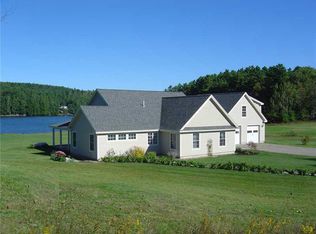 121 Sheepscott River Way, Newcastle, ME 04553
